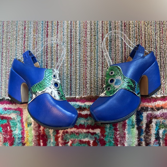 Fluevog LIKE NEW Prepare Buzz blue/green python platform clog - 6.5 (fits 6) - Picture 11 of 16